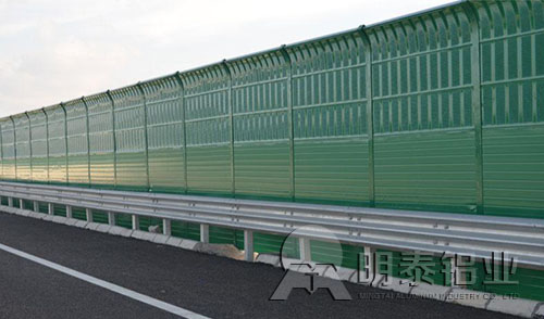 91免费小视频铝业5A03合金用于制作声屏障