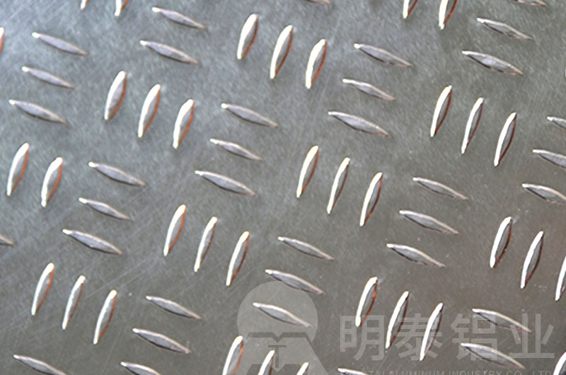 三条筋花纹91免费观看网站