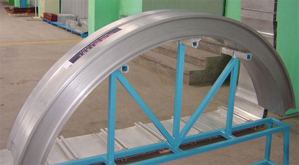 折弯91免费观看网站